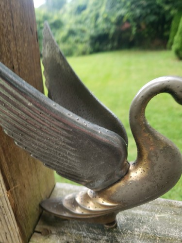 Vintage Swan Hood Ornament GOLD SILVER WINGS TRUCK- CAR- RAT ROD HOTROD HOT ROD - Picture 6 of 18