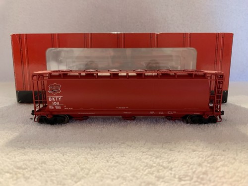 Atlas HO Scale Freight Cars Hoppers each sold separately - Picture 72 of 250