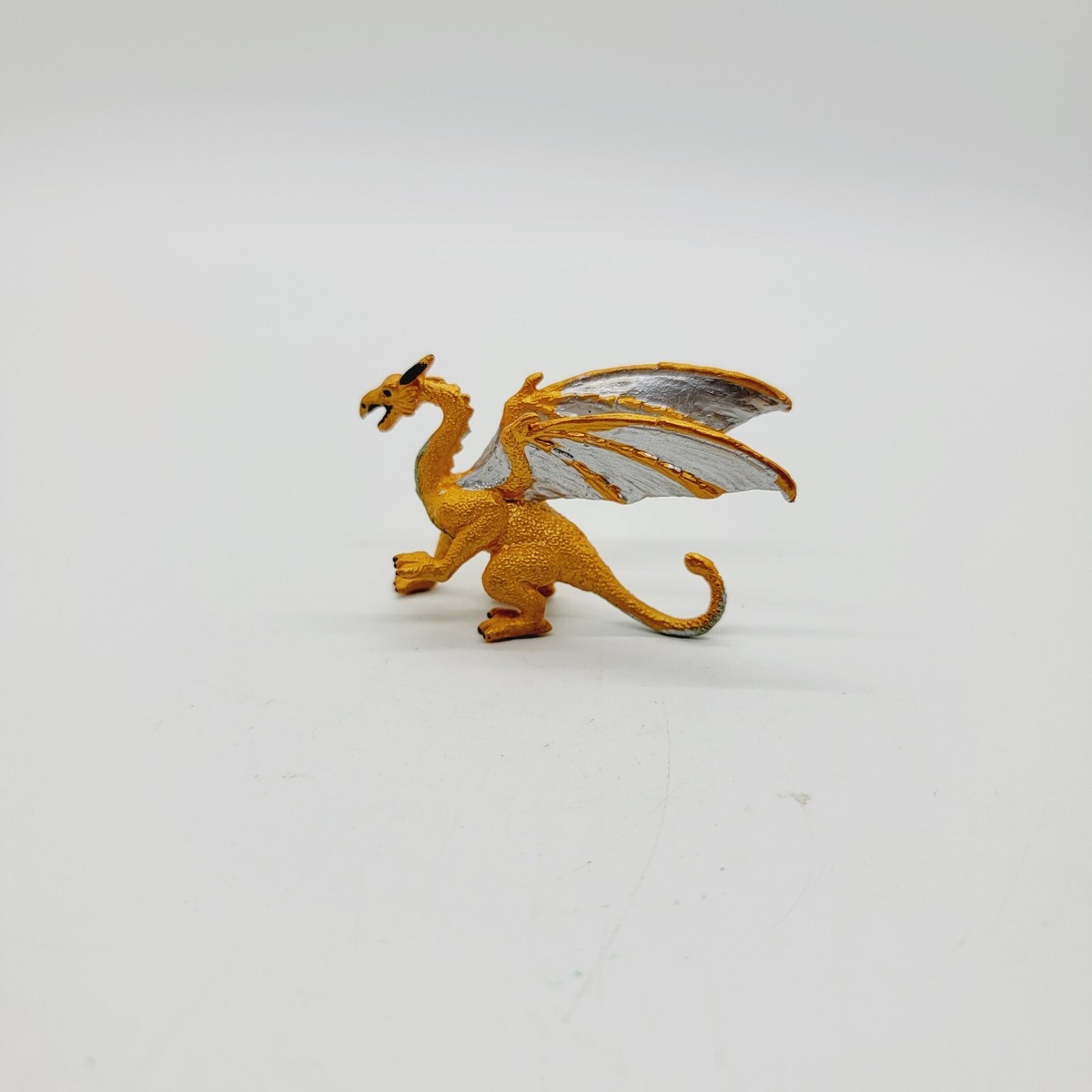 Miniature Safari Ltd Drake The Dragon 1.5” X 2.5” Figure | eBay
