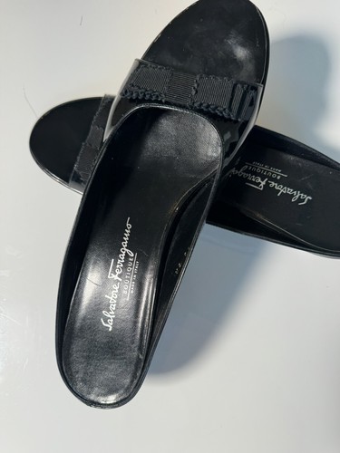 salvatore ferragamo women shoes 9.5 Black Sand Sandals - Picture 23 of 24