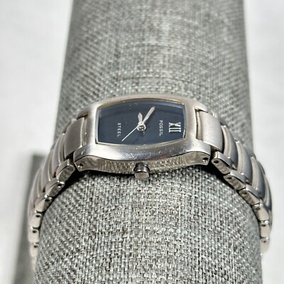 Fossil Watch Womens 20mm Blue Dial Steel Silver Tone 6.5  display picture 3