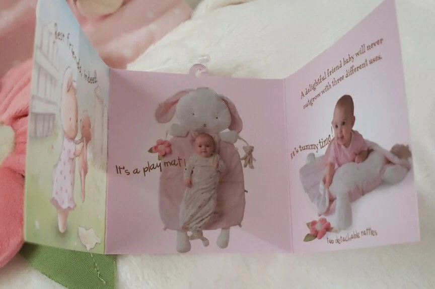 Bunnies By The Bay Bunny Almohada Alfombra de Juego Rosa Conejo Peluche Con Oso y Flor Foto 2 de 4