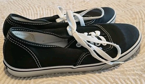 Vans Classics Skate Canvas Shoes Black W SZ 7 M 5.5 UNISEX Lace Up - Picture 3 of 8