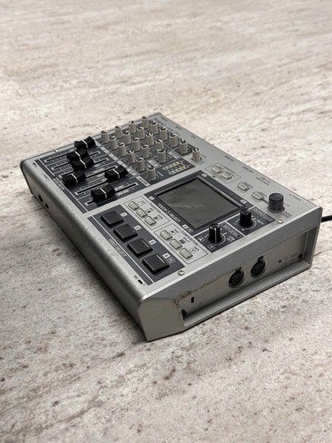 Roland AV Mixer VR-3 Portable SD World's smallest and lightest AV Mixer Used JP - Picture 5 of 6