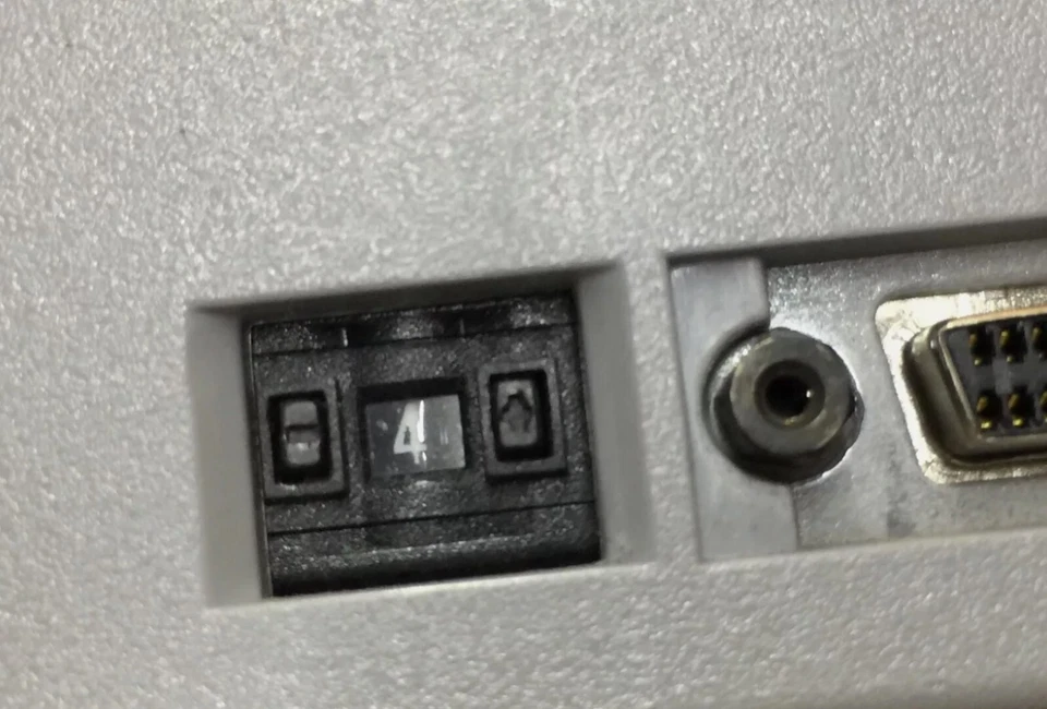 SUN External Hard Drive enclosure for 80pin-SCSI-Drive, "16Bit- WIDE SCSI 2 & 3" - Image 3 of 4