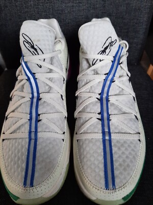 Nike Le Bron 17 Low Glow in the dark Herren Sneaker Gr 47,5 Farbe mehrfarbig