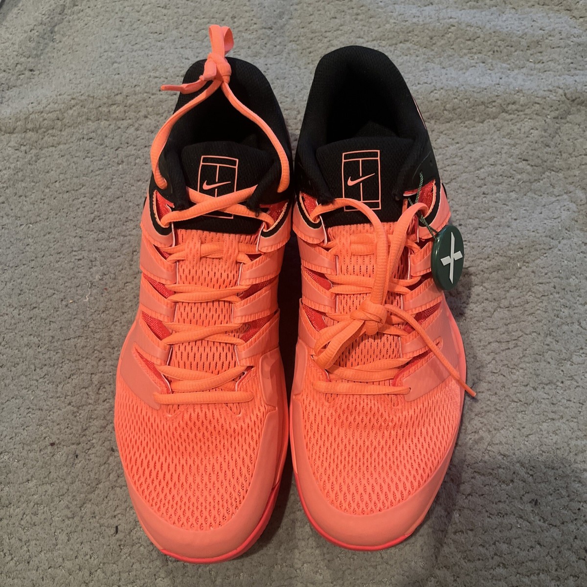 フェデラー Nike Air Zoom Vapor ロジャー・フェデラーモデルの最新シューズ NikeCourt Air Zoom