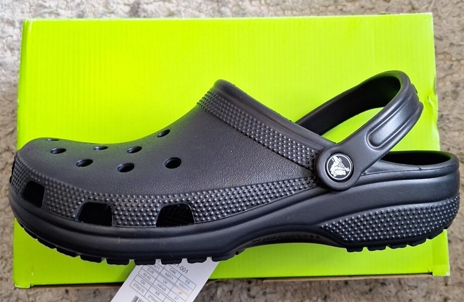 Crocs Classic Clogs 10001-001 for Men Size 9 - Black for