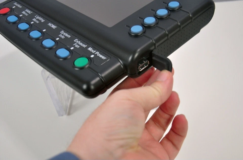 Montaje en panel de pantalla Vista IV con cola de cerdo Foto 3 de 4