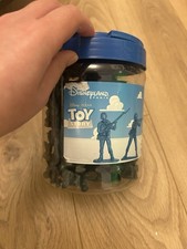 Disney Pixar Toy Story Tub Of Army Soldiers Approx 84