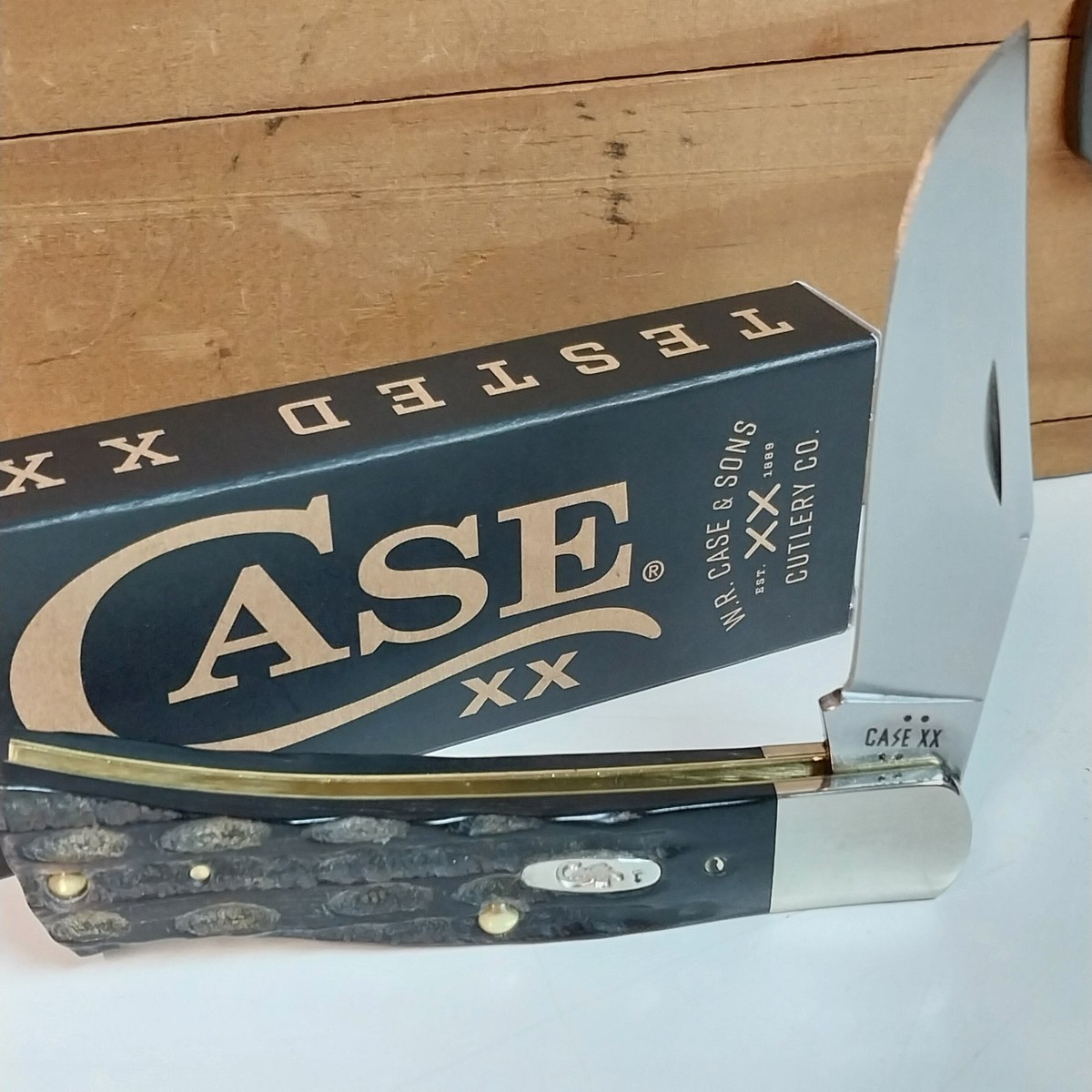 Rare Case XX 65034 Case Axe Buffalo Horn Jig Pocket Knife 2026 NEW