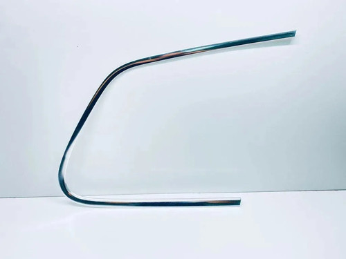 Rear side glass trim
