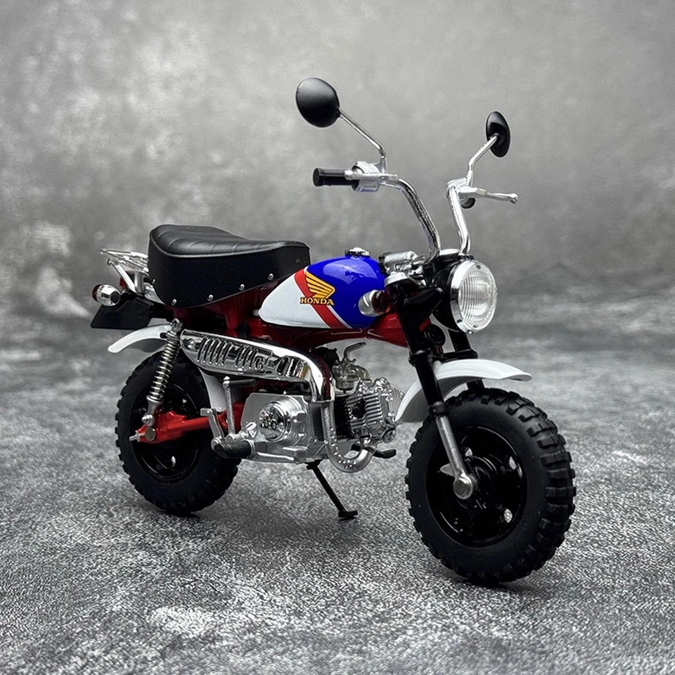 AOSHIMA 1/12 Scale Honda Monkey Blue Motorcycle Diecast Model Toy Gift NIB - Image 2 of 4