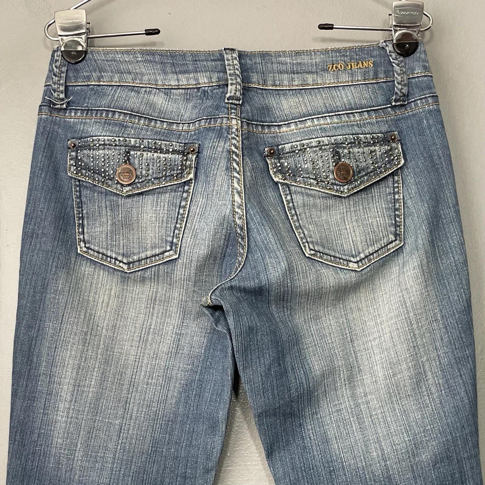 Pantalones de mezclilla Zco tiro bajo corte bootcut talla 7 azul botón solapa estrás bolsillos Y2K Foto 4 de 4