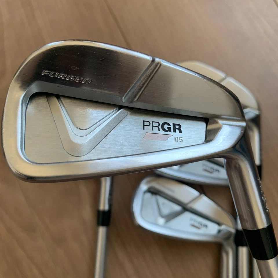 【FAST SHIP】PRGR 05 Irons #6-9.P(5Clubs) / MCI / Flex: R / Iron set - Image 2 of 4