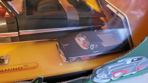 59' Chevy El Camino Road Rats 2 Car Set Jada Toys Die Cast 1:24 and 1:64 - Picture 3 of 7