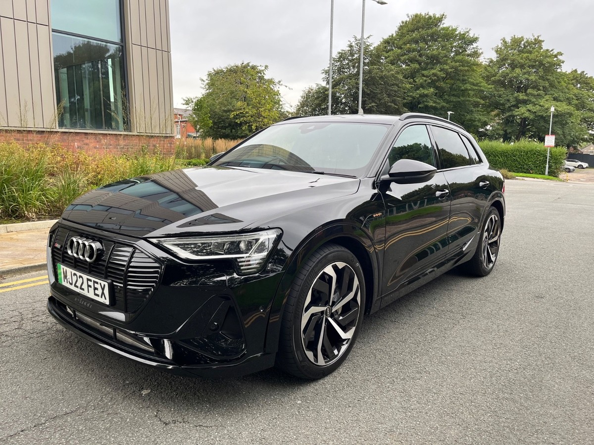 Audi E-tron 55 Quattro Sportback S Line