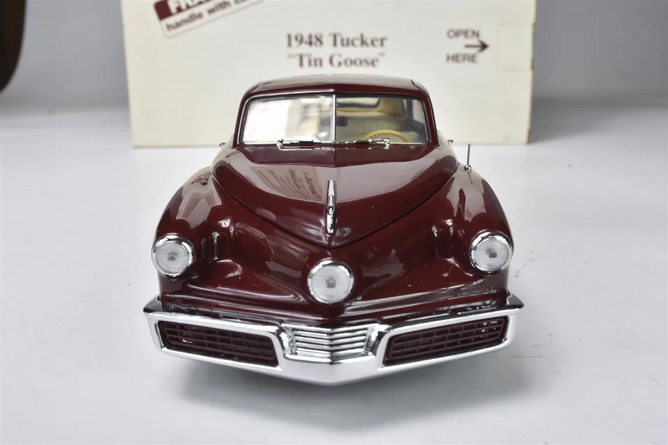 DANBURY MINT 1940 TUCKER "TIN GOOSE" MAROON COT PAPERS ORIGINAL BOX #08076 - Image 3 of 4