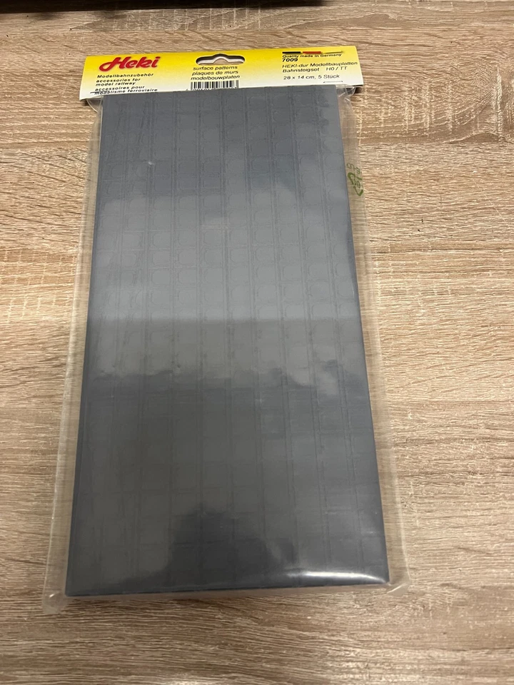 Heki 7009 Bahnsteig-Set Modellbauplatte 5 Stück 28 x 14 cm Unbenutzt