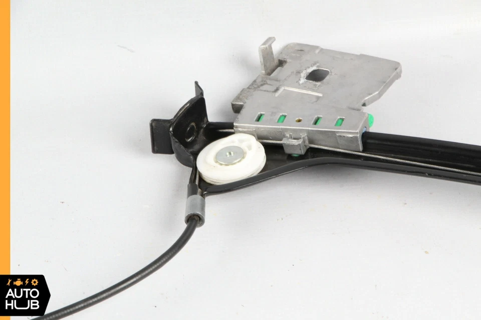 05-11 Mercedes R171 SLK280 SLK350 Front Right Window Regulator Motor OEM - Image 4 of 4