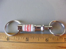 Vintage 1970's Conoco Key Chain