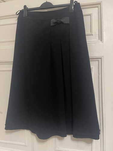BEAUTIFUL &ELEGANT BASLER BLACK SKIRT SIZE 14 EXCELLENT CONDITION. - Picture 3 of 16