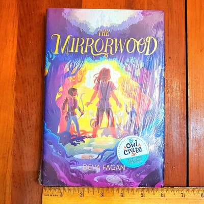 Owlcrate Exclusive Mirrorwood SEALED 1st EDITION & Print Deva Fagan Trading Card