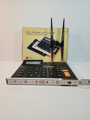 Dual Power Calculator Solar Power/ Battery Preowned Nostalgia Box 38