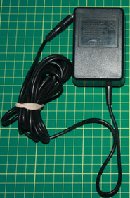 Nintendo Entertainment System NES with 2 Controllers and Super Mario Bros Game