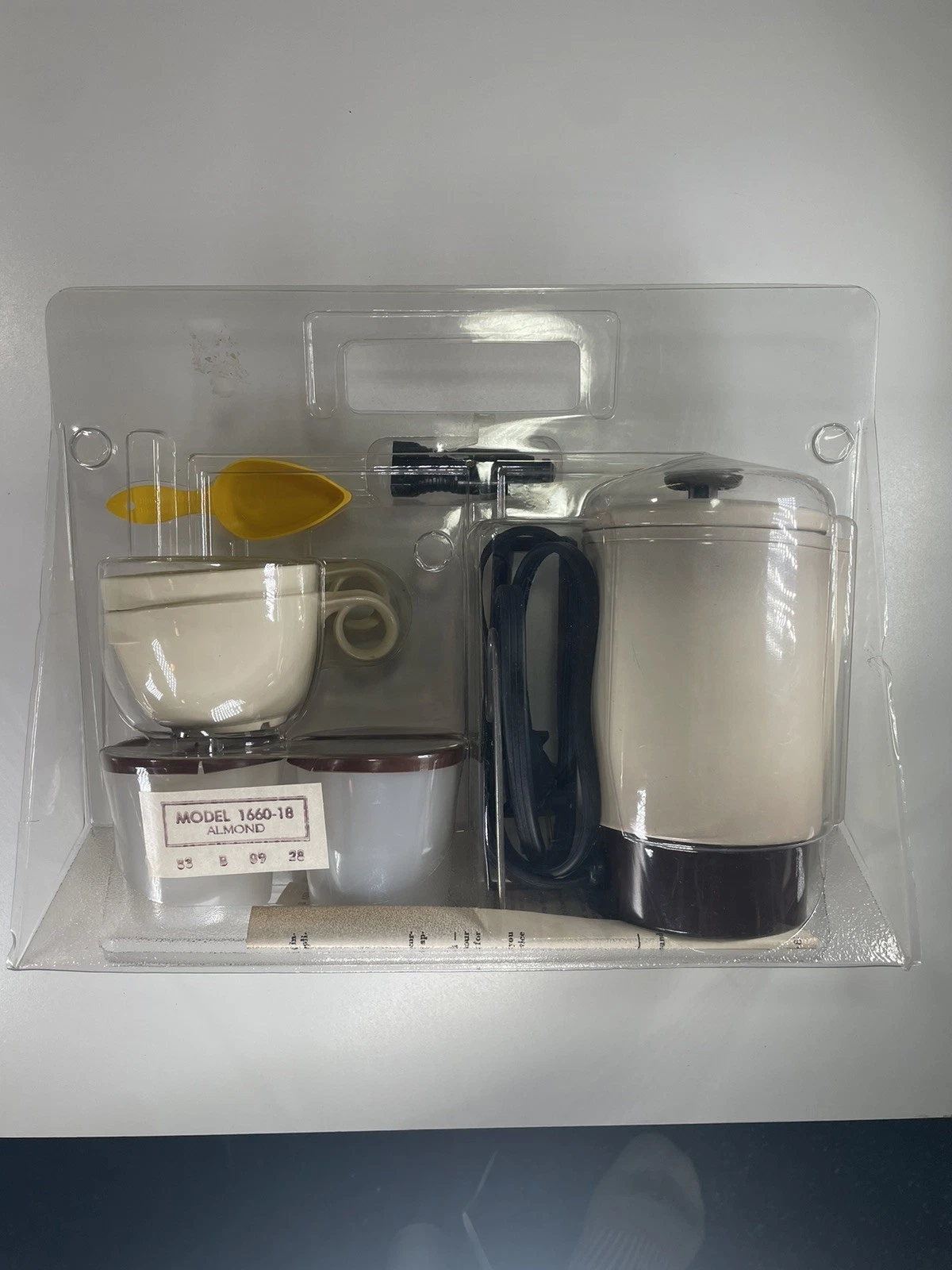 Vintage Empire Portable 120/12V Coffee Pot Maker Travel Kit In Orig Pkg