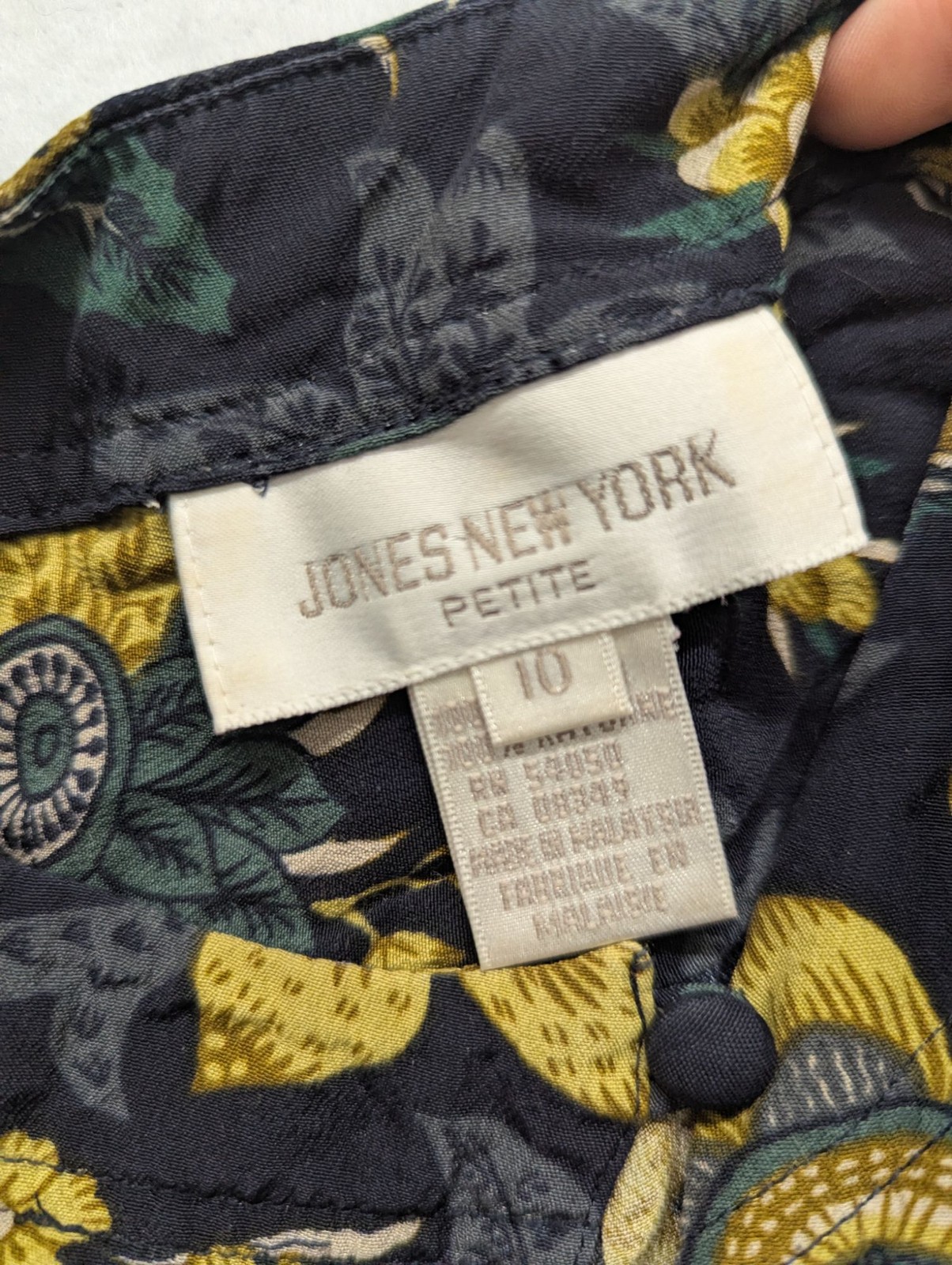 Jones New York Petite Floral Button-Down Blouse Size 10 Black/Yellow Long Sleeve
