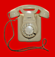 Telefon ścienny W49 biały lata 60.