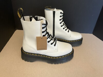 New! Womens Dr. Martens Jadon White Original Smooth Leather Boots. Size 7. Nice!