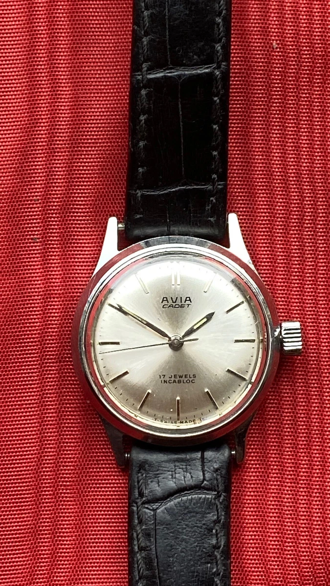 Vintage 60s Avia Cadet 17 Jewels Swiss Made Mechanical Watch WORKING