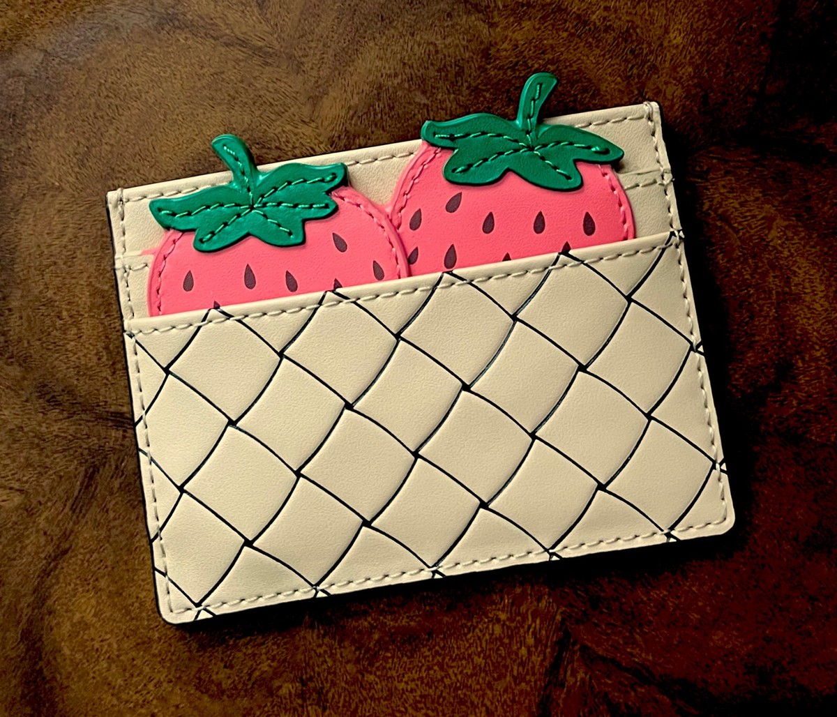 Kate Spade 2020 Picnic Perfect Strawberry Basket Leather  display picture 3