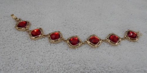 Vintage Napier Armband mit Box signiert Acryl rot facettiert Cabochons Goldton - Bild 2 von 6