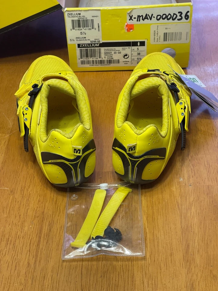 Zapatos de ciclismo Mavic Zxellium amarillo EE. UU. 5,5, UE 38 parte inferior de carbono correas adicionales Foto 2 de 4