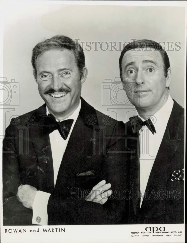 Press Photo Comedians Dan Rowan and Dick Martin - nei22911