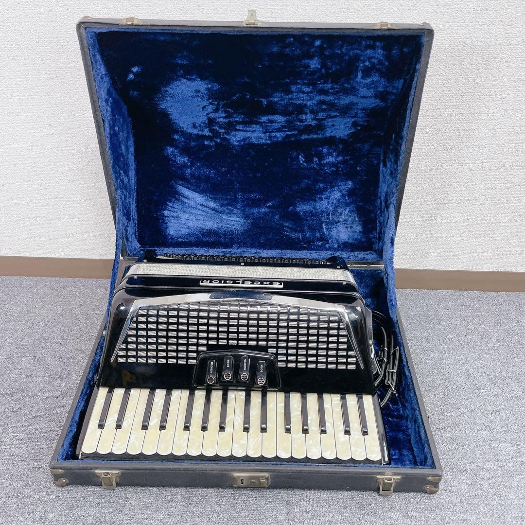 Excelsior No 302 Accordion With Hard Case Italy | eBay