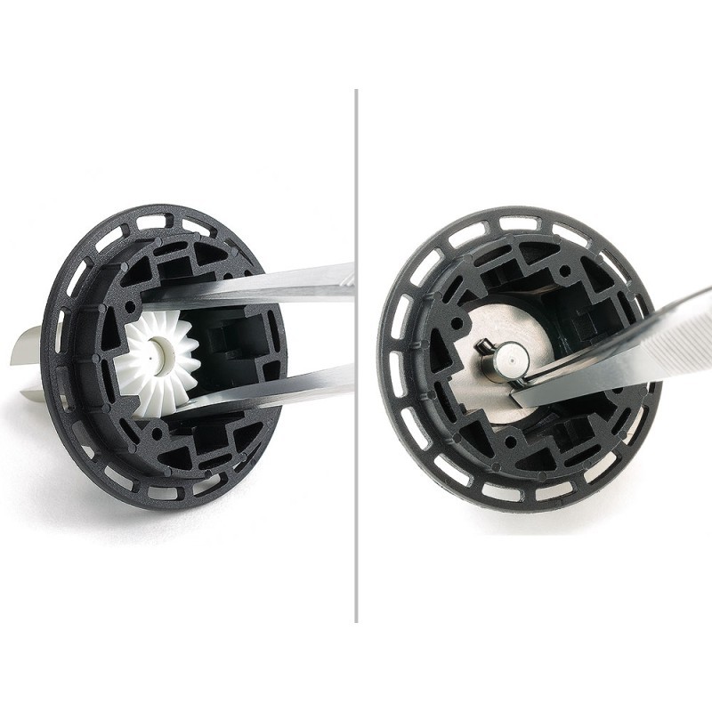 Pince de précision HG Tamiya pour ne plus perdre vos micro pièces