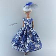 ÚNICO HECHO A MANO Vestido y Sombrero SE ADAPTA Barbie Silkstone Reproducción Muñeca De Colección