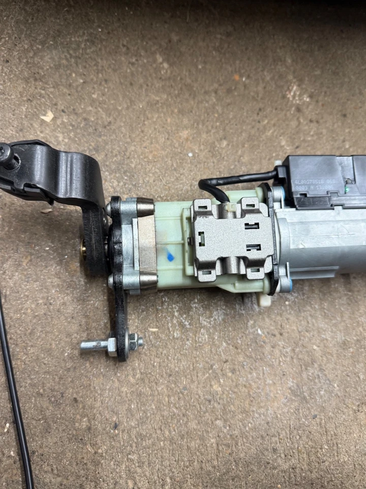 2007-2009 Audi Q7 Rear Left Driver Trunk Hatch Lift Motor Drive Unit 4L0827851B - Image 4 of 4