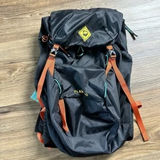 Outdoor Afro X REI Flash 22 Black Backpack Lightweight Hiking Adjustable Pockets