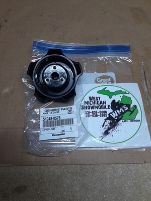 Kawasaki Cap-assy-tank OEM P# 51048-0576 2016-2026 KX450 | eBay
