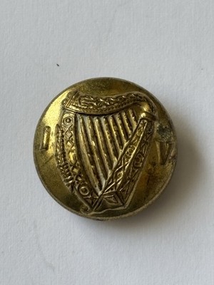 Irish Volunteers Button aus der Ära 1916.