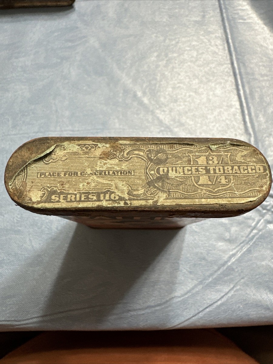 Sir Walter Raleigh Pipe & Cigarette Tobacco Tin Brown Williamson Louisville  KY