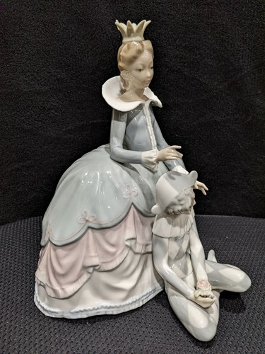 Rare VINTAGE Lladro 4883 Lady and Young Harlequin Figurine Issued 1974 Retired - Picture 11 of 12