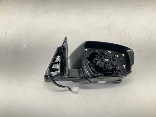 16-17 Nissan Rogue Exterior Front Right Passenger Door Rear View Mirror OEM