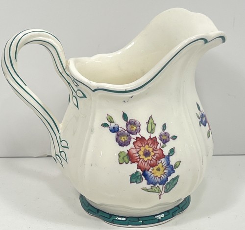Wedgwood Etruria England Floral Basket CREAMER Scalloped Edge VERY NICE - Picture 3 of 12