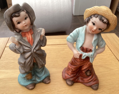 Zwei alte kleine Racker Ragamuffin handbemalte Tonfiguren #Q46